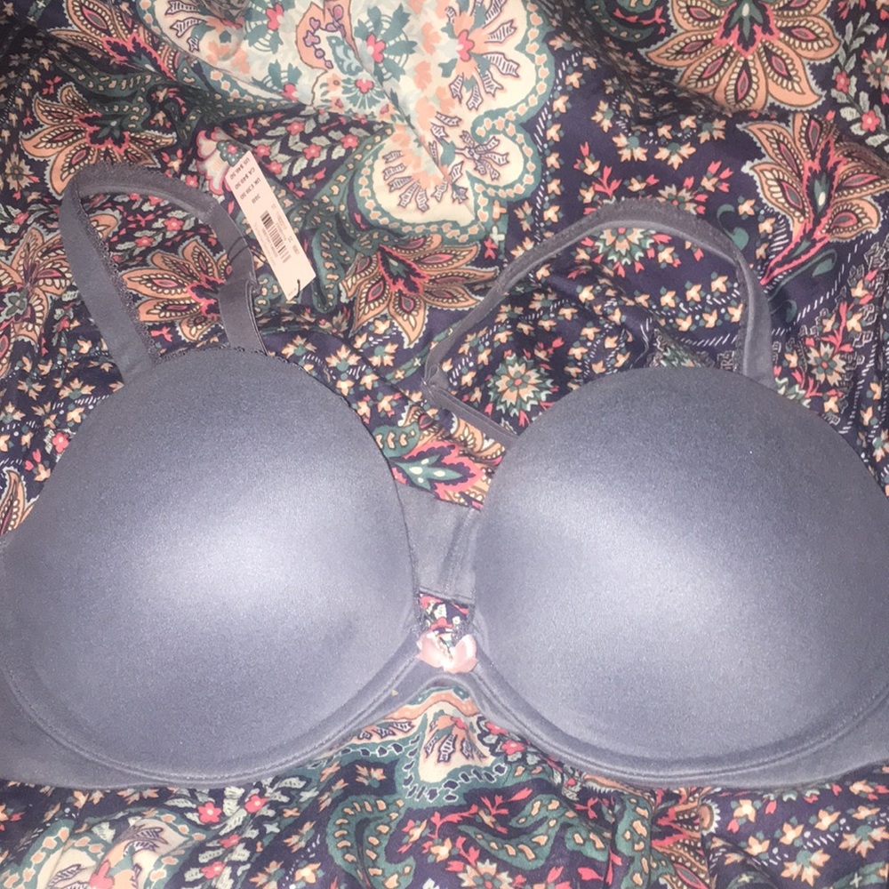 New with tags 38B Body by Victoria Push-up Bra